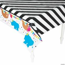 Promo โ Party Animal Plastic Tablecloth ๐