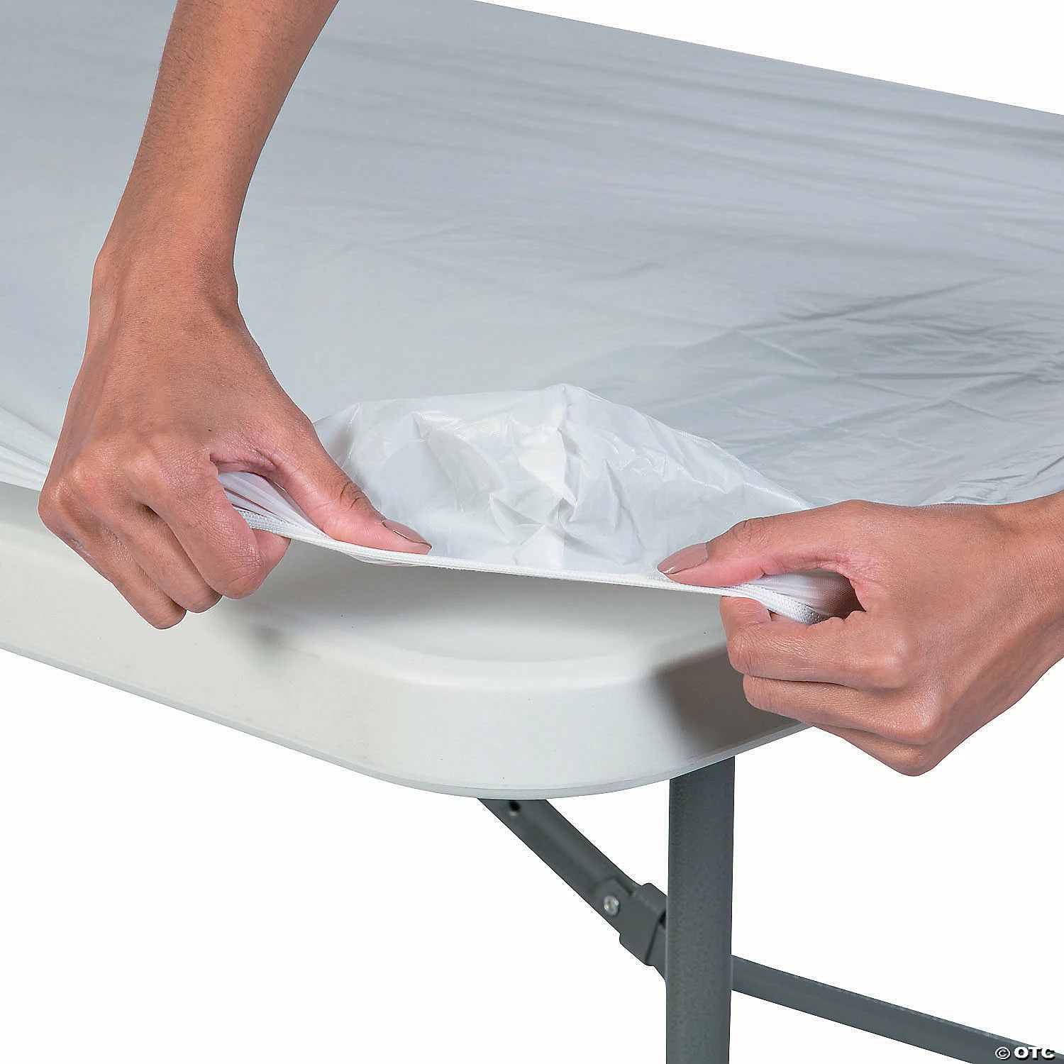 Brand new 🎉 Fitted Rectangle Plastic Tablecloth 😉 4 Brand new 🎉 Fitted Rectangle Plastic Tablecloth 😉 - Image 2